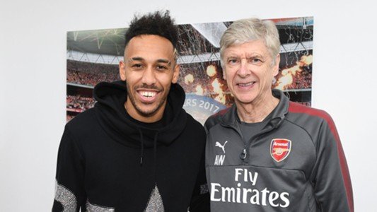 pierre-emerick-aubameyang-arsene-wenger_v3b5vkyrb6j119jsubxdrc58o.jpg