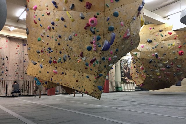 Stronghold-Bouldering.jpg