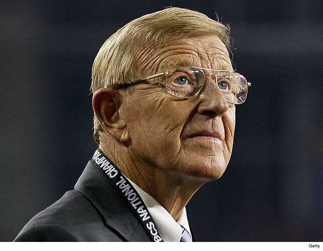 Lou Holtz.jpg