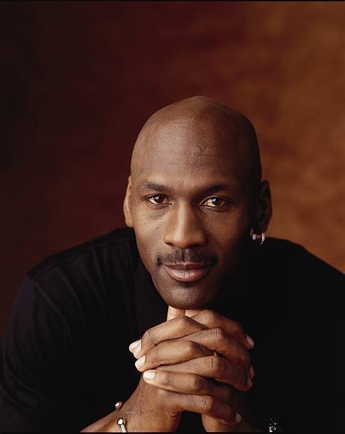 portrait-of-former-chicago-bulls-professional-basketball-player-he-picture-id81932443.jpg