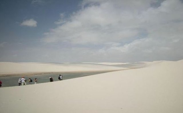 Bonita and Azul lakes.jpg