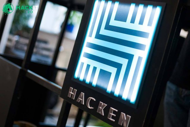 hackenlogo.jpg