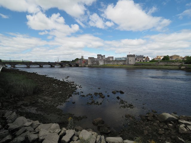 limerick-stjohns-castle.jpg