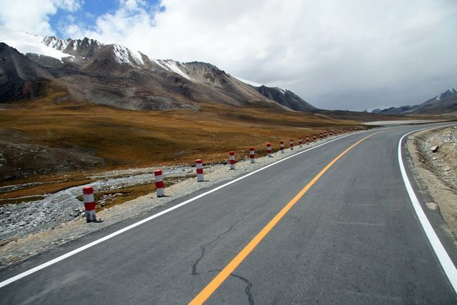 Khunjerab-Pass.jpg