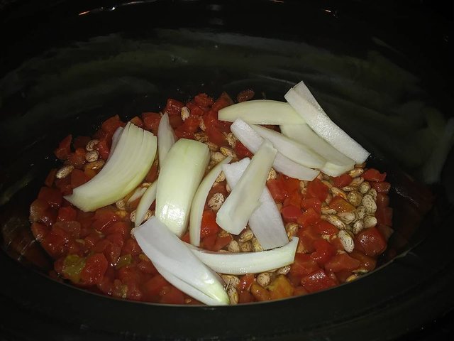 bull n beans 3 beans in crock rotel onion.jpg