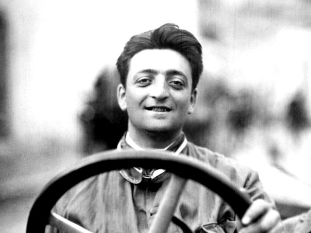 Mesut Özil looks like Enzo Ferrari - 9GAG