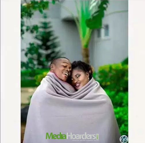 mediahoarders_com_ng-top-14-craziest-pre-wedding-pictures-of-nigerian-couples-this-will-leave-you-in-stitches-04.png