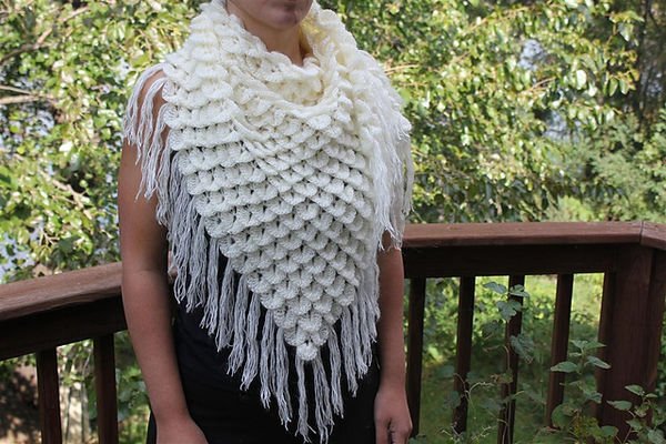 thumb-1316492419480-crocodile_stitch_triangle_shawl_crochet.jpg