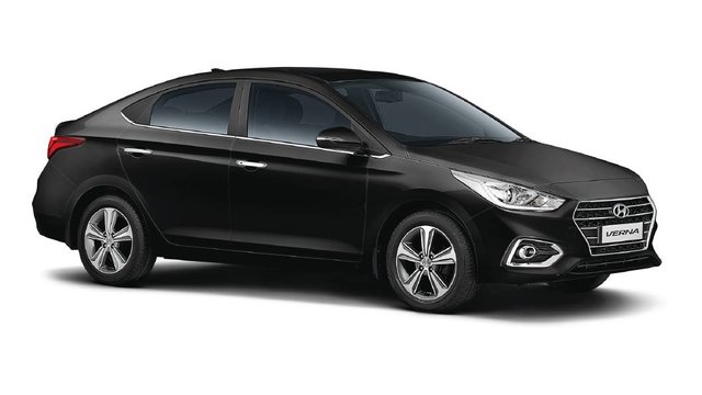 Hyundai-Verna-Right-Front-Three-Quarter-105274.jpg