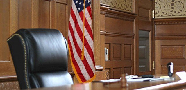 admiralty-flag-courtroom.jpg