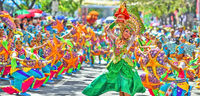 sinulog-festival-cebu-philippines.jpg