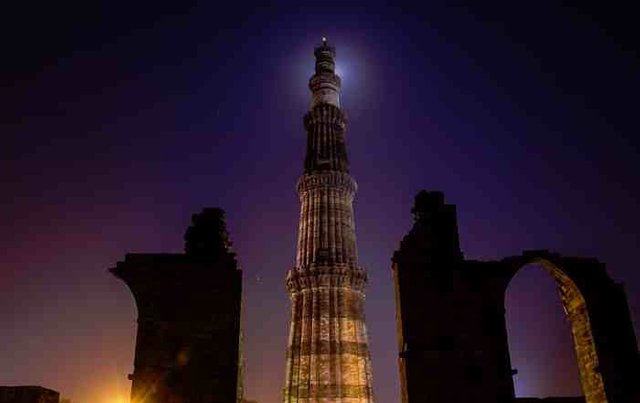 Qutub-Minar-ili-42-img-1.jpg