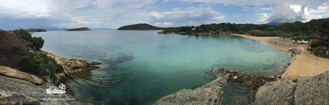 Panorama-of-talgo-beach.jpg