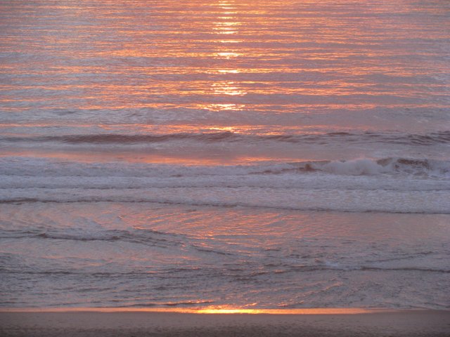 Sunset at Paredes beach (2).JPG