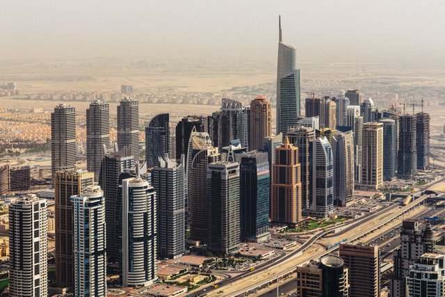 Sheikh Zayed Road.jpg