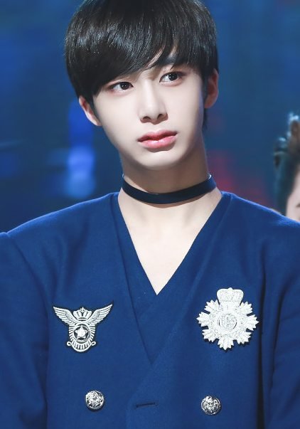 422full-hyungwon-(monsta-x).jpg