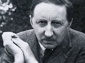 E. M. Forster.jpg