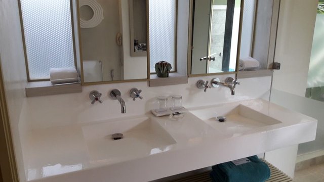 Mercure Koh Chang Hideaway Hotel - Bathroom