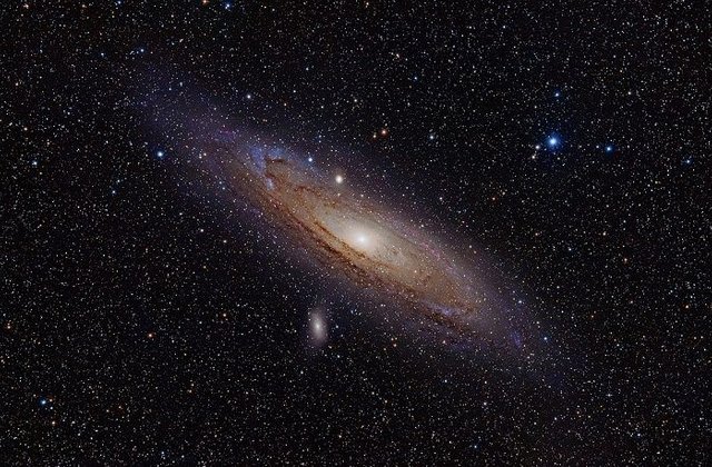 Andromeda_Galaxy.jpg