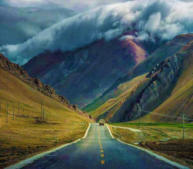 karakoram-highway-gilgit-baltistan.jpg