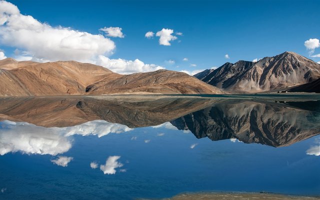 jammu-kashmir-pangong-lake.jpg