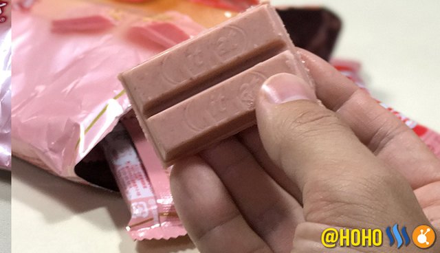 kitkat-pink.jpg