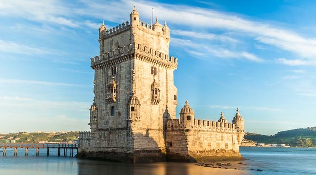 Belem-Tower-Lissabon-Portugal-bookmundi.jpg