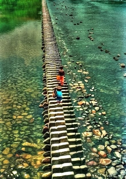 Piano Bridge,China.jpg