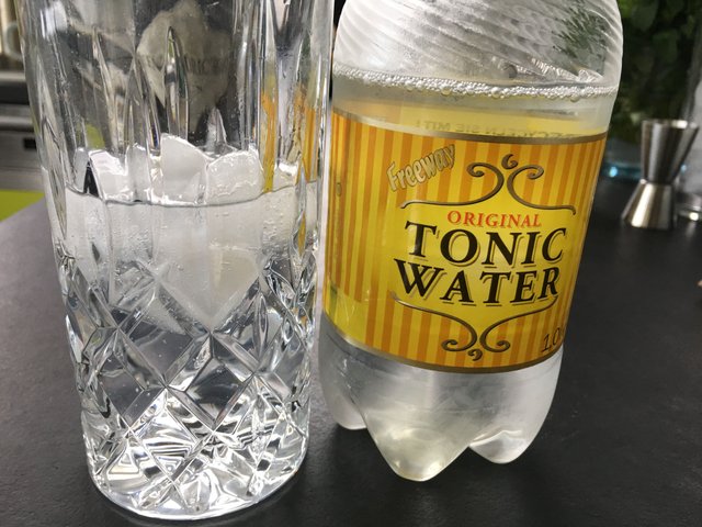 Gin Tonic on Steemit - A How To by Detlev (14).JPG