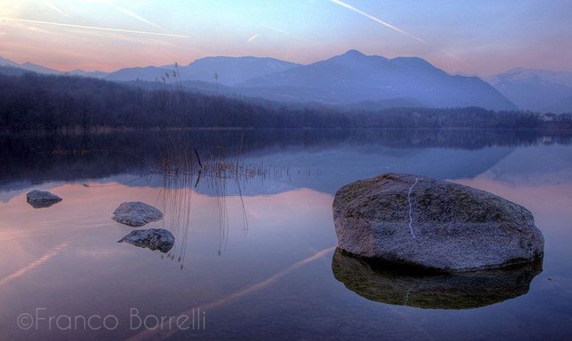 Avigliana - lago piccolo 3.jpg