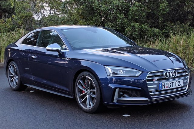 2017-Audi-S5-Coupe-blue-Dan-Pugh-1200x800-(1).jpg