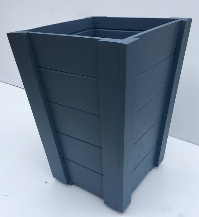 Wilno Blue Planter.jpg