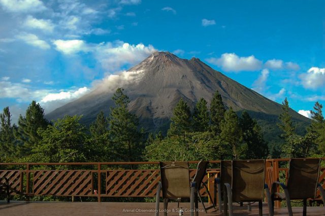 deck_arenal_observatory_lodge_spa.jpg