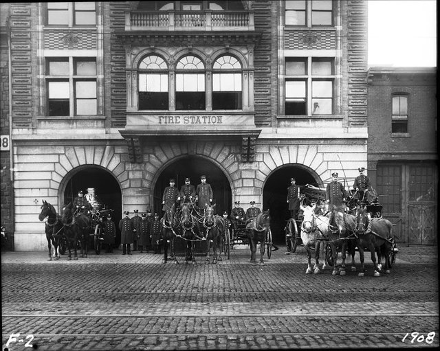Fire Station - 21st and Market 1908 - 52252.jpg