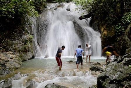 Air-Terjun-Kuta-Malaka-2.jpg