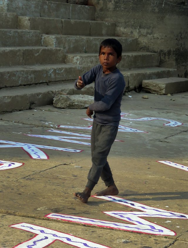 varanasi-kite-flyer.jpg