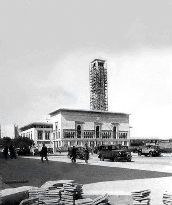 Travaux horloge de la Wilaya de Casablanca, les années 30.jpg