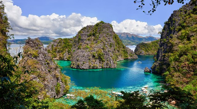 coron-palawan-philippines-1800x1000.jpg