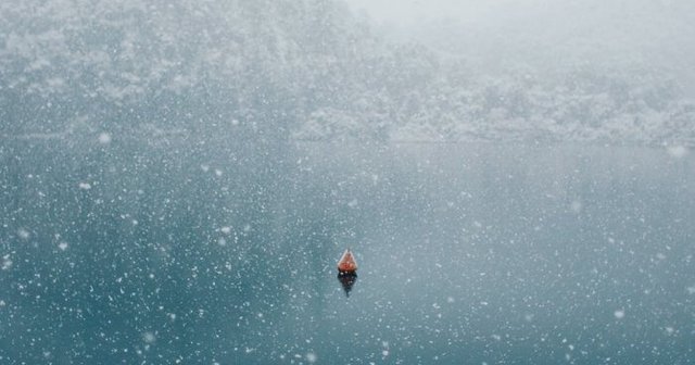 SnowyLake-Unsplash-1200x630-700x368.jpg