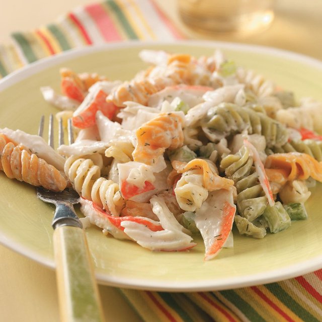 Pasta-Crab-Salad_exps15484_PRC1753658D75_RMS.jpg