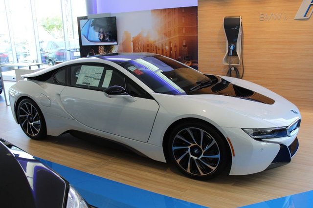 new-2017-bmw-i8-2drcpe-11085-16516867-4-1024.jpg