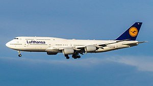 300px-Lufthansa_Boeing_747-8_(16278574162).jpg