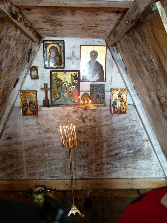 bulgarianchapel1.jpg