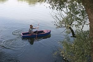 Boating on Kupa river.jpg