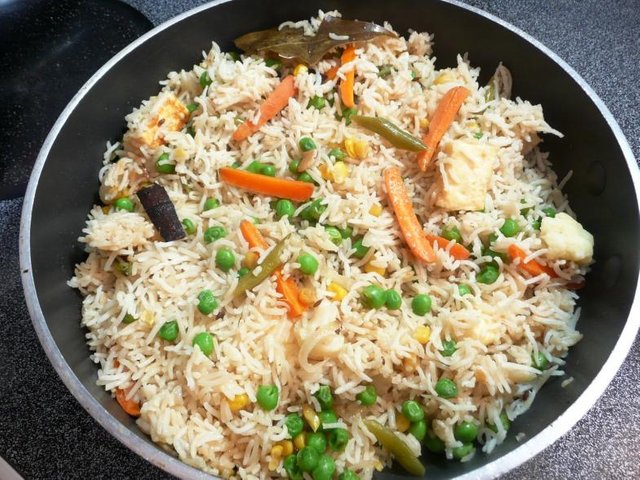 Veg_pulav.jpg