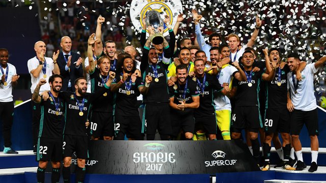 real-madrid-celebrate_lqid5mjz3i6jzwa9hisiifkb.jpg