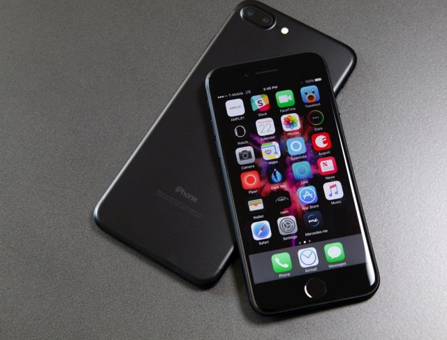 iphone-8.jpg