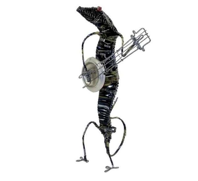 Global Crafts Wire Gecko Donate for a Cause