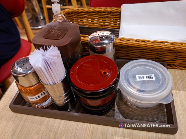 ramen restaurant table