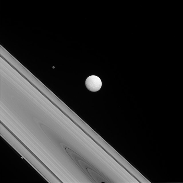 PIA18283-SaturnRings-TethysHyperionPrometheus-20140714.jpg